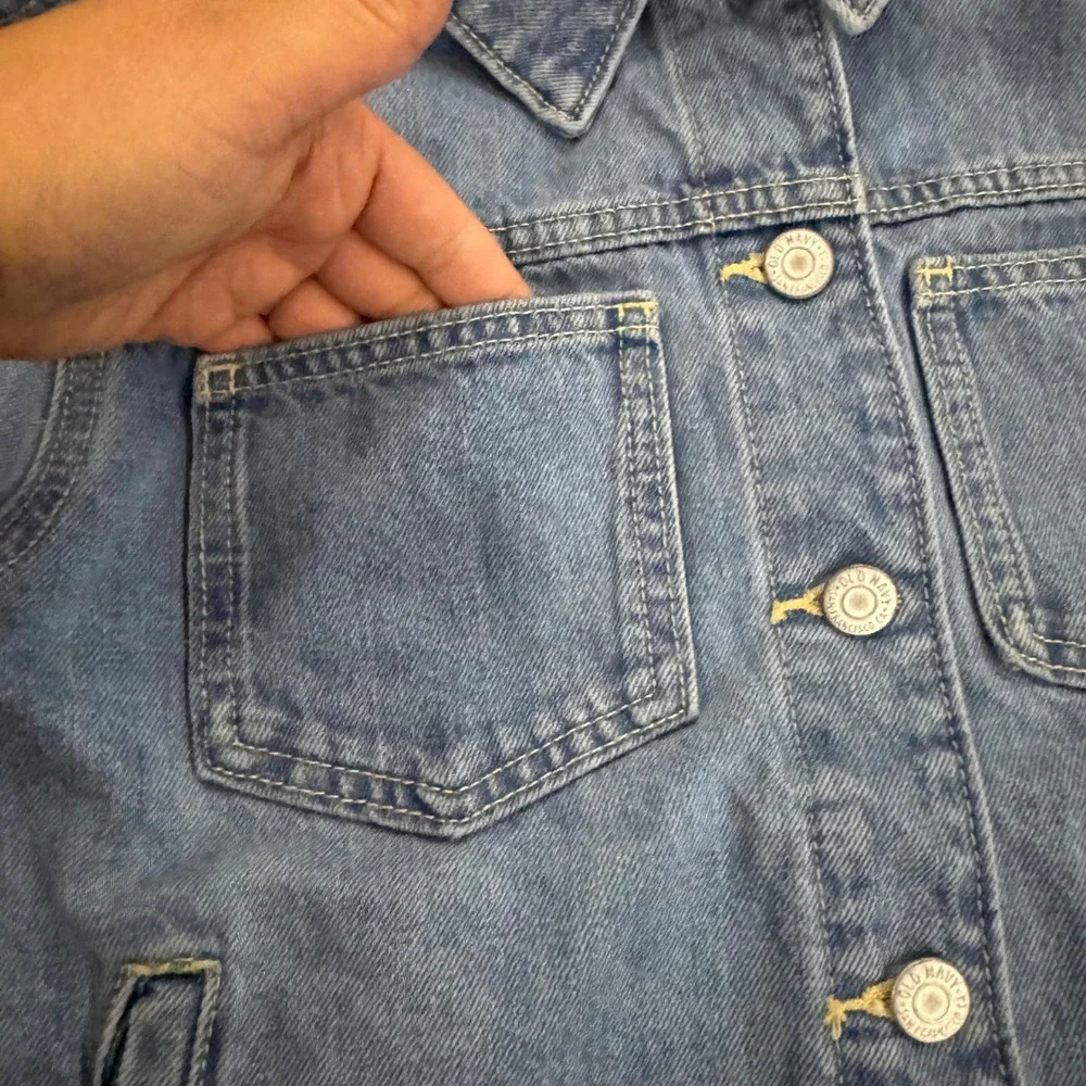 Old Navy Girls Light Wash Patchwork Flower Denim Jacket Size L 10-12 Frayed Hem